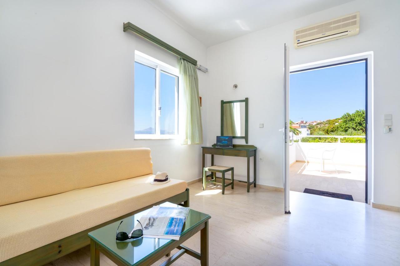 Eolos Apartments Ханья Экстерьер фото