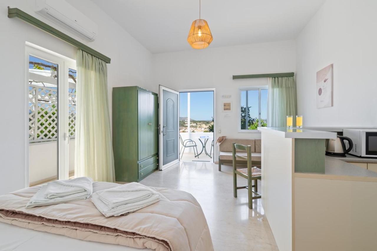 Eolos Apartments Ханья Экстерьер фото
