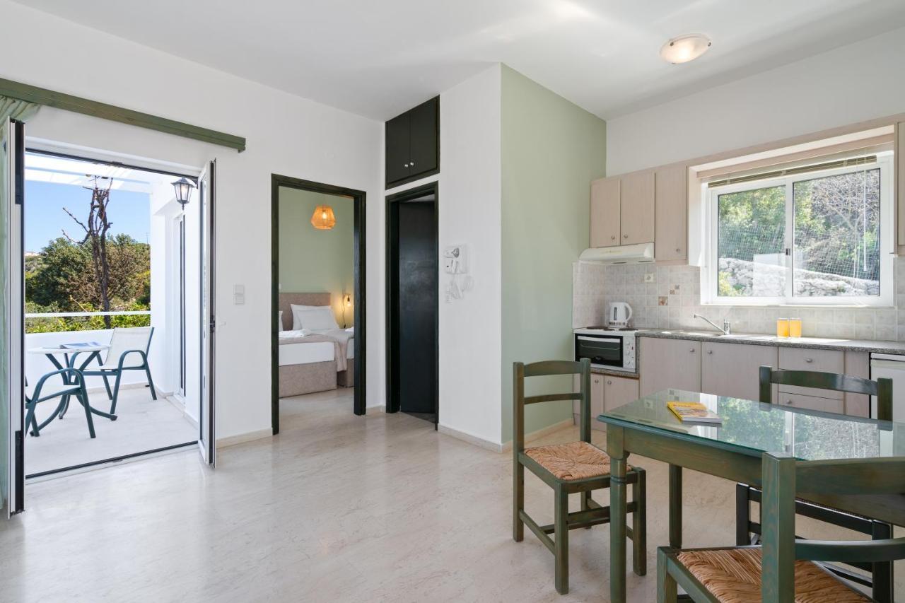Eolos Apartments Ханья Экстерьер фото
